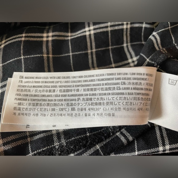 Abercrombie & Fitch black and cream plaid top - Picture 3 of 5